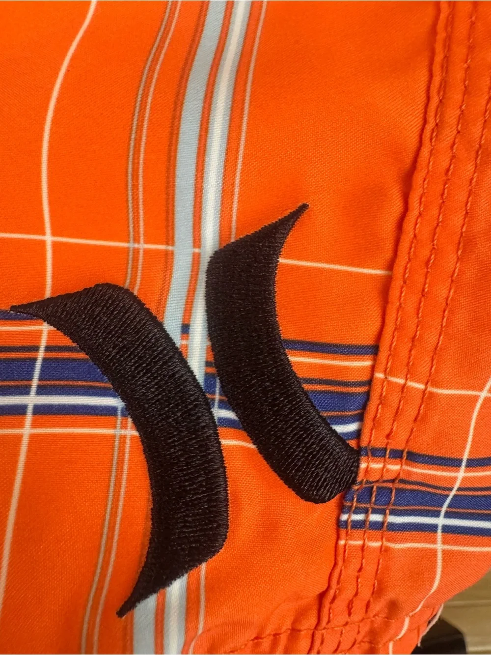 Hurley Men's Size 36 Orange Striped Hybrid Knee Length Boardshorts EUC